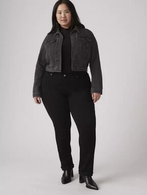 NWT Levi's Black Classic Straight Women's Jeans Plus Size 20W Short